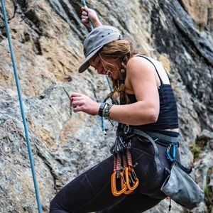 Meet your Posher, Savannah